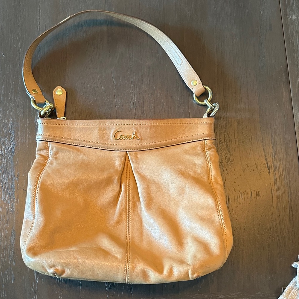 Coach Light Brown Leather Shoulder Bag
